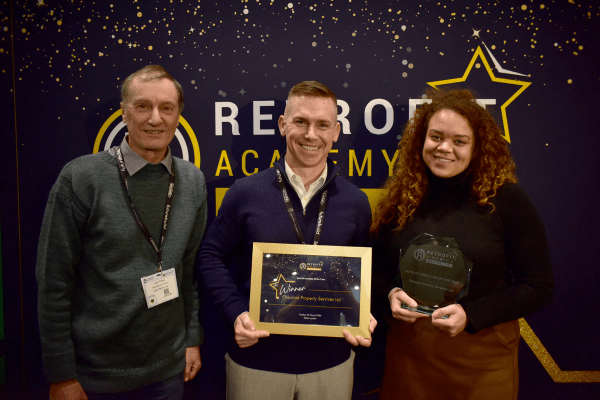 Alan Pither (left), Lee Whitby (centre), Winner of the Retrofit Installer of the Year Award